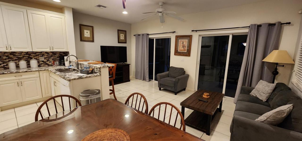Right Direction Rentals Port St. Lucie Extérieur photo